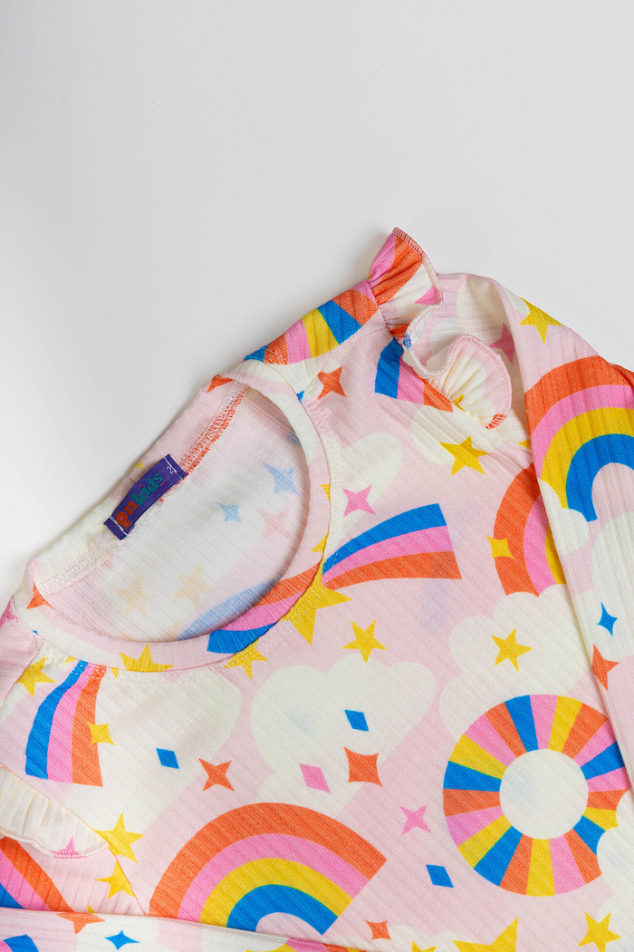 CONJUNTO CALÇA E BLUSA ARCO IRIS