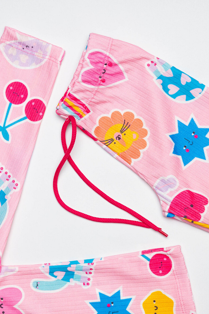 CONJUNTO CALÇA E BLUSA MUNDO COLORIDO