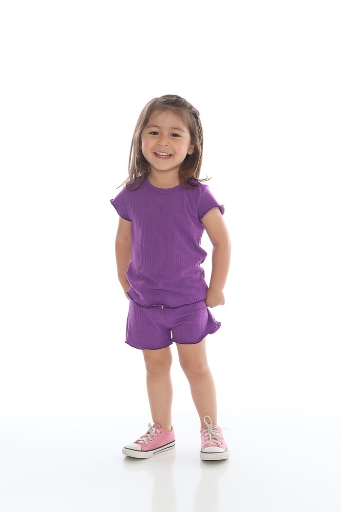 CONJUNTO MENINA BLUSA E SHORTS ROXO