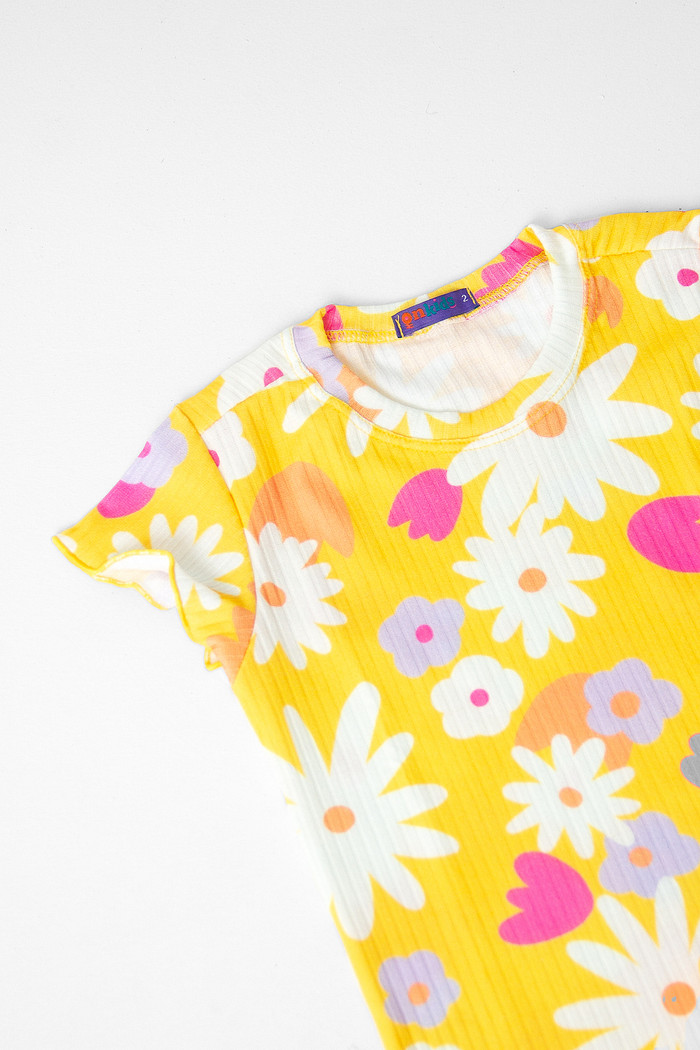 CONJUNTO MENINA BLUSA E SHORTS JARDIM