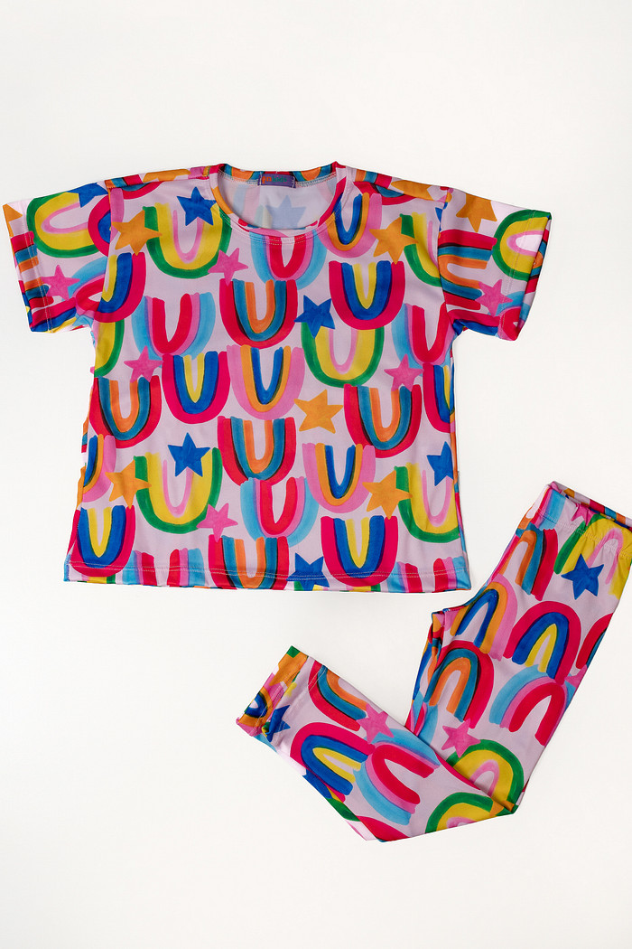 CONJUNTO MENINA CAMISETA E LEGGING RAIBOW