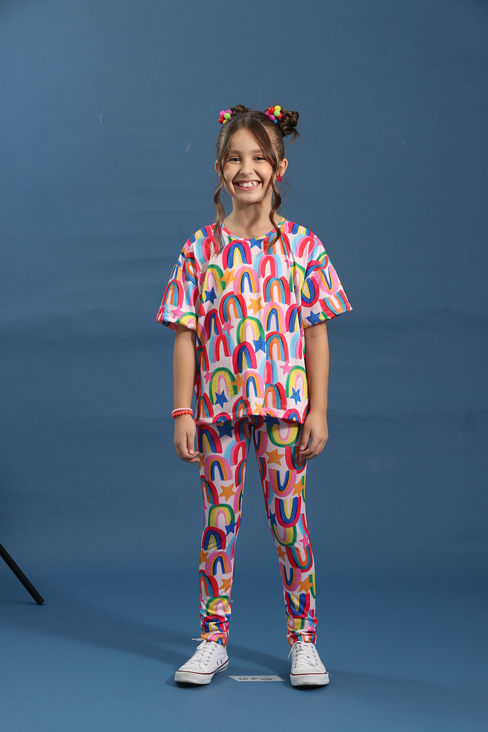 CONJUNTO MENINA CAMISETA E LEGGING RAIBOW