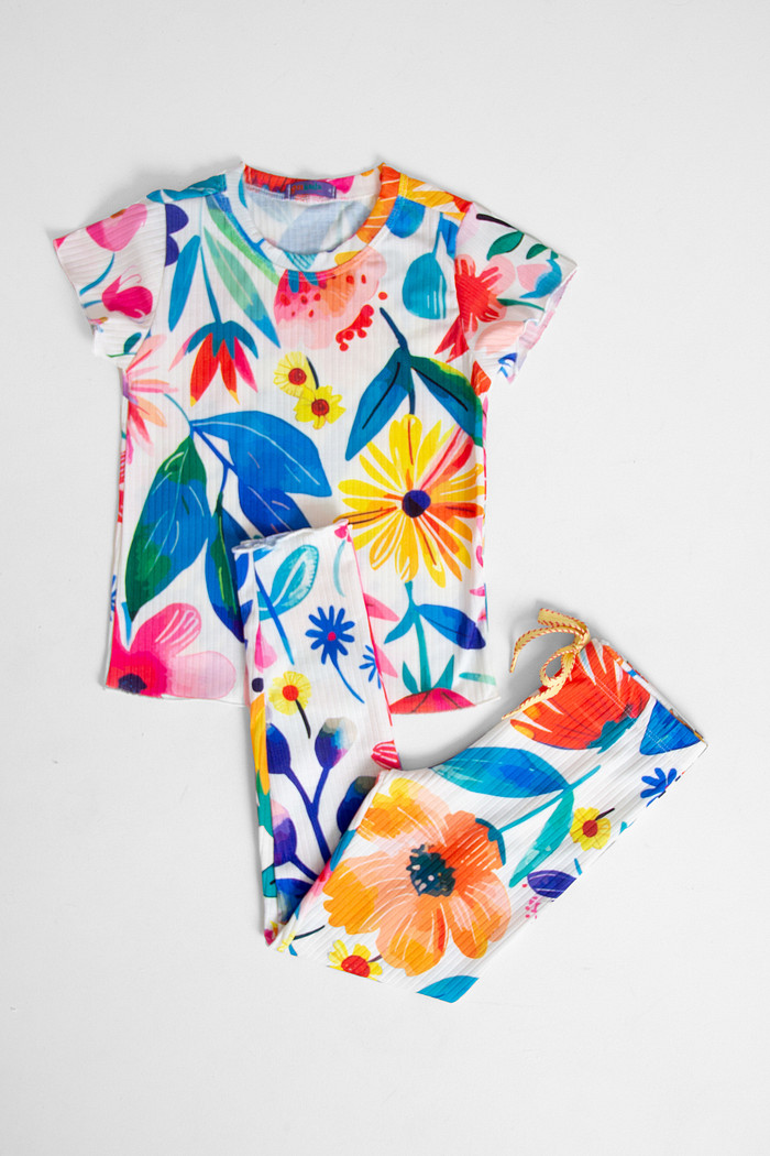 CONJUNTO MENINA BLUSA E CALÇA PRIMAVERA