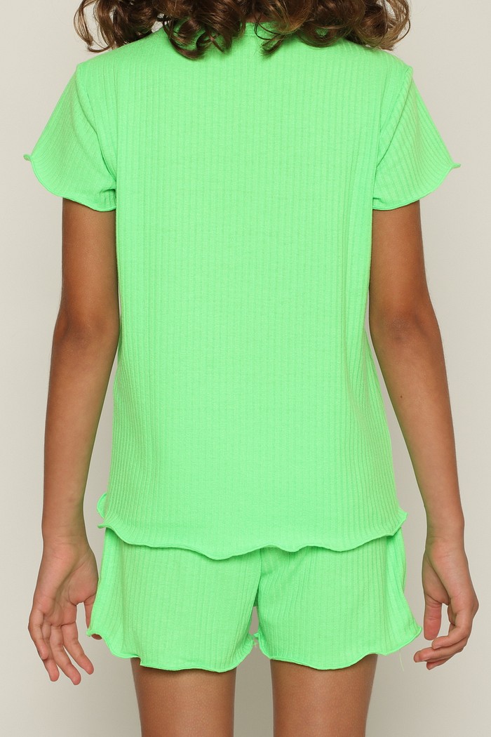 CONJUNTO MENINA BLUSA E SHORTS VERDE NEON