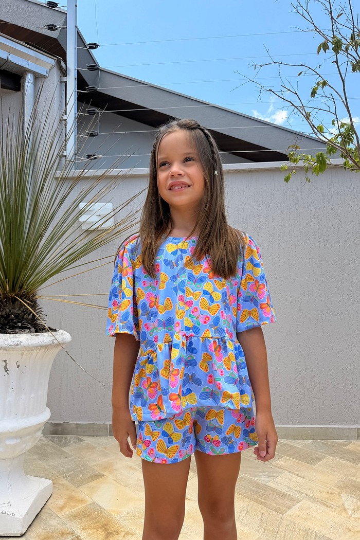 CONJUNTO MENINA BATA E SHORTS BORBOLETAS