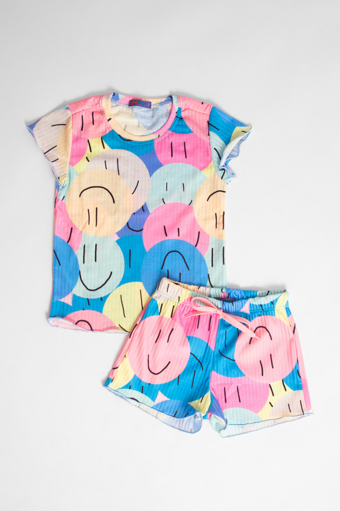 CONJUNTO MENINA BLUSA E SHORTS SMILE