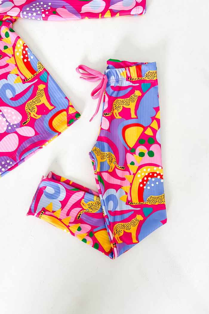 CONJUNTO CALÇA E BLUSA LEOPARD