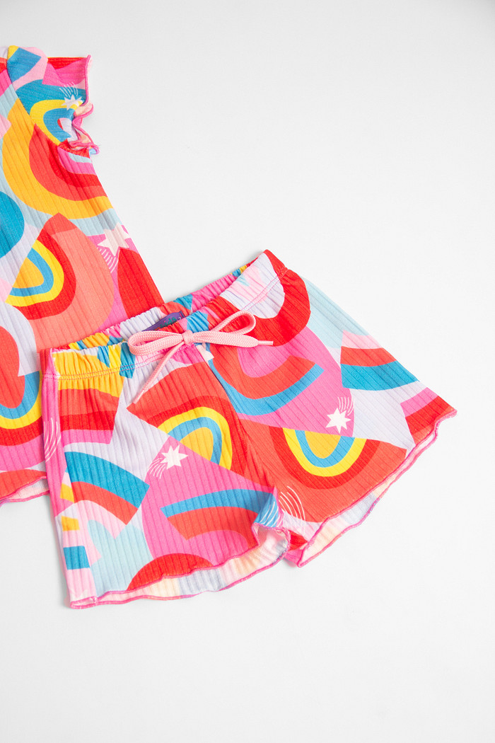 CONJUNTO MENINA BLUSA E SHORTS ARCO IRIS
