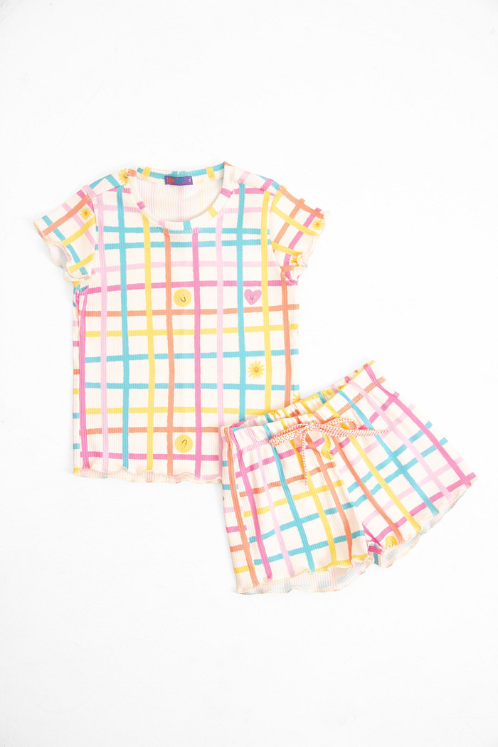 CONJUNTO MENINA BLUSA E SHORTS XADREZ