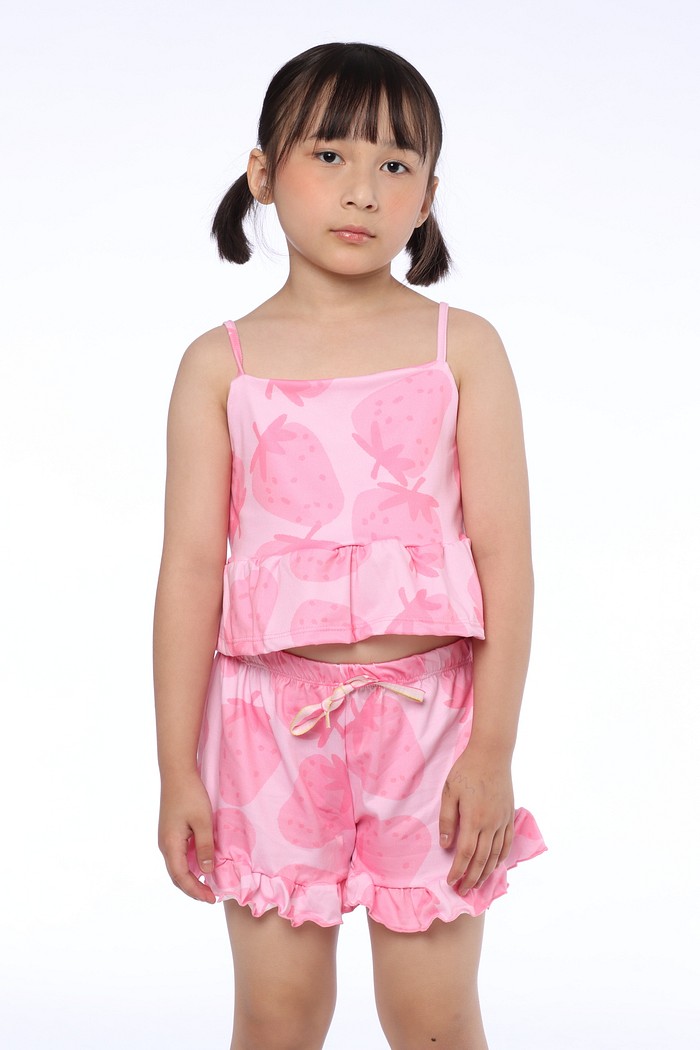 CONJUNTO MENINA BLUSA ALÇA E SHORTS STRAWBERRY