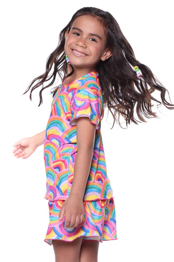 CONJUNTO MENINA BLUSA E SHORTS SAIA RAIBOW