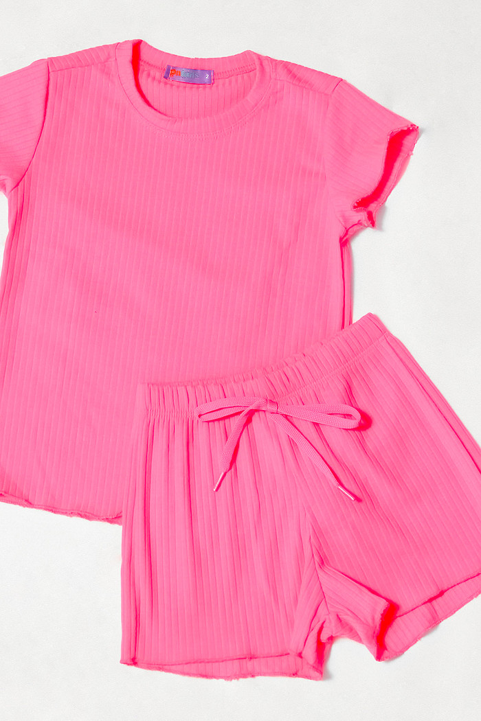 CONJUNTO MENINA BLUSA E SHORTS ROSA NEON