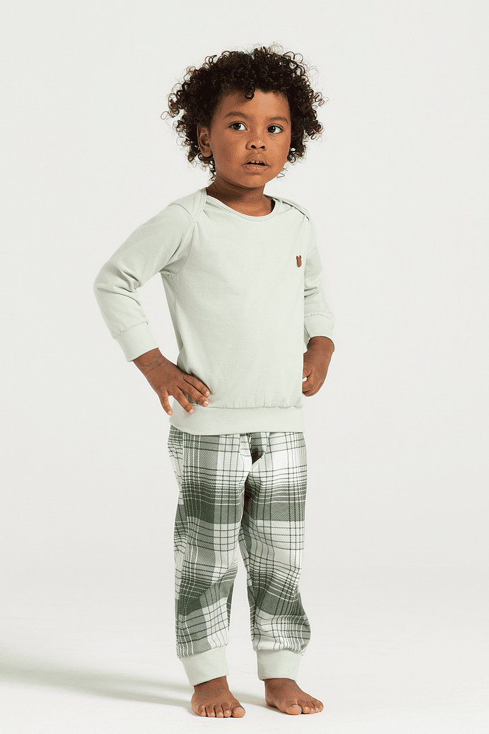 PIJAMA MANGA LONGA EM MEIA MALHA COM CALCA EM MALHA ROTATIVA MASCULINO 