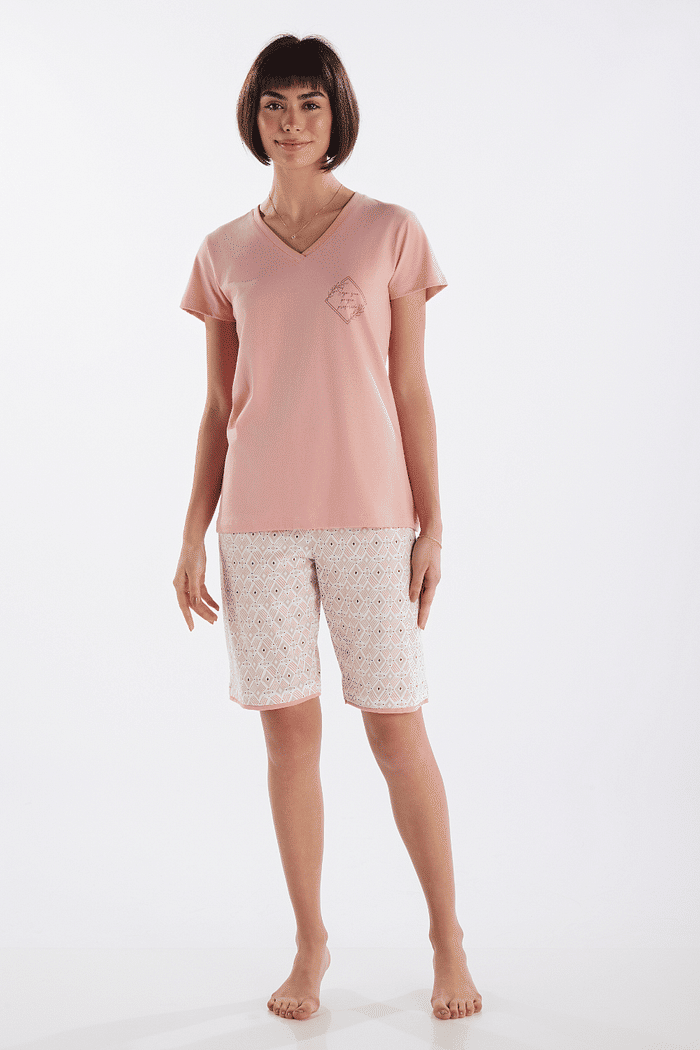 PIJAMA MEIA MANGA EM MEIA MALHA COM BERMUDA EM MALHA ROTATIVA FEMININO 