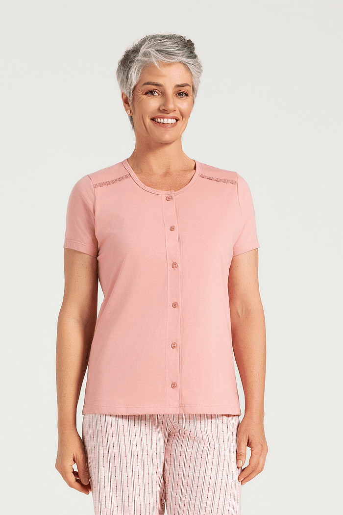 PIJAMA MEIA MANGA ABERTURA FRONTAL EM MEIA MALHA COM BERMUDA EM MALHA ROTATIVA FEMININO 