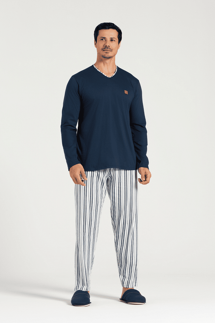 PIJAMA MANGA LONGA EM MEIA MALHA COM CALCA EM MALHA ROTATIVA MASCULINO 