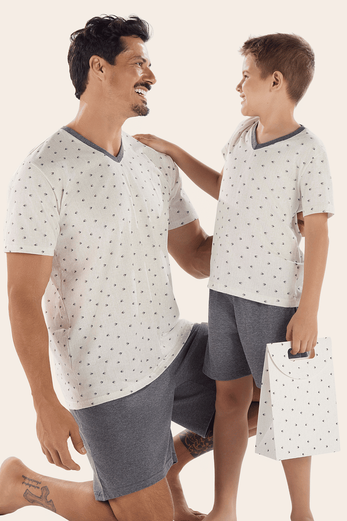 PIJAMA MEIA MANGA EM MALHA ROTATIVA COM BERMUDA EM MEIA MALHA MASCULINO 