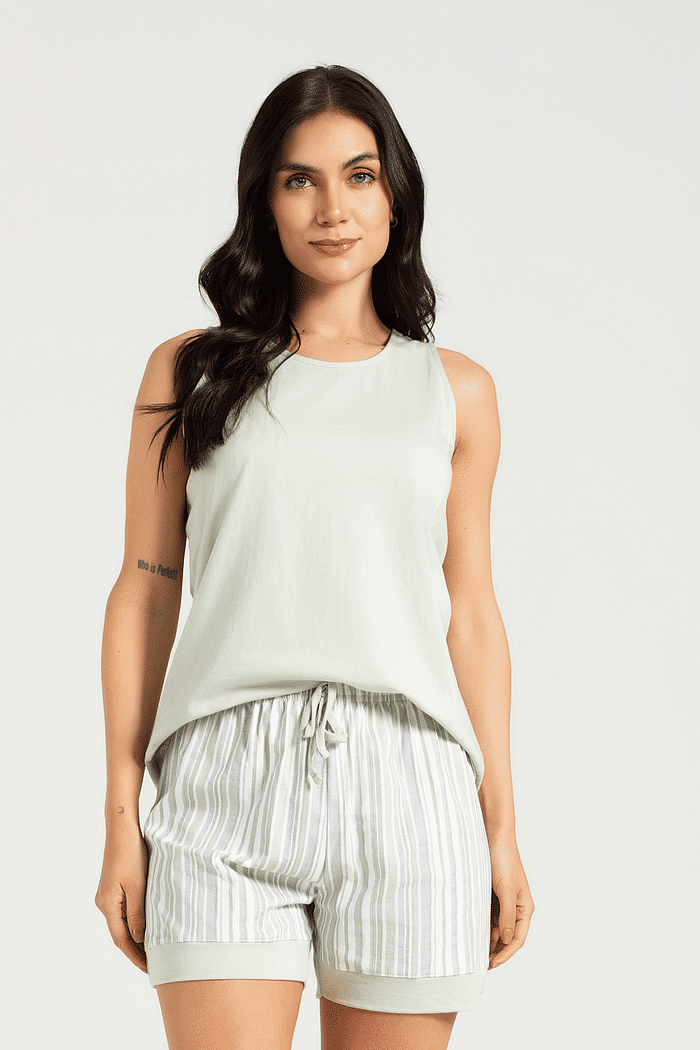 PIJAMA REGATA EM MEIA MALHA COM SHORTS EM MALHA ROTATIVA FEMININO 