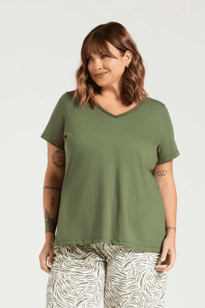 PIJAMA MEIA MANGA EM MEIA MALHA COM CAPRI EM MALHA ROTATIVA FEMININO 