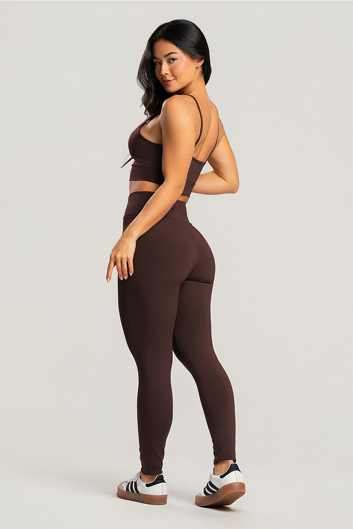 Conjunto Feminino Fitness Legging e Top Marrom