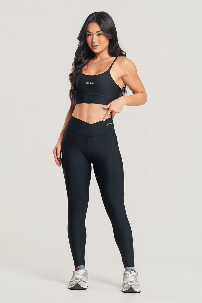 Conjunto Fitness Legging Cós Transpassado e Top Preto