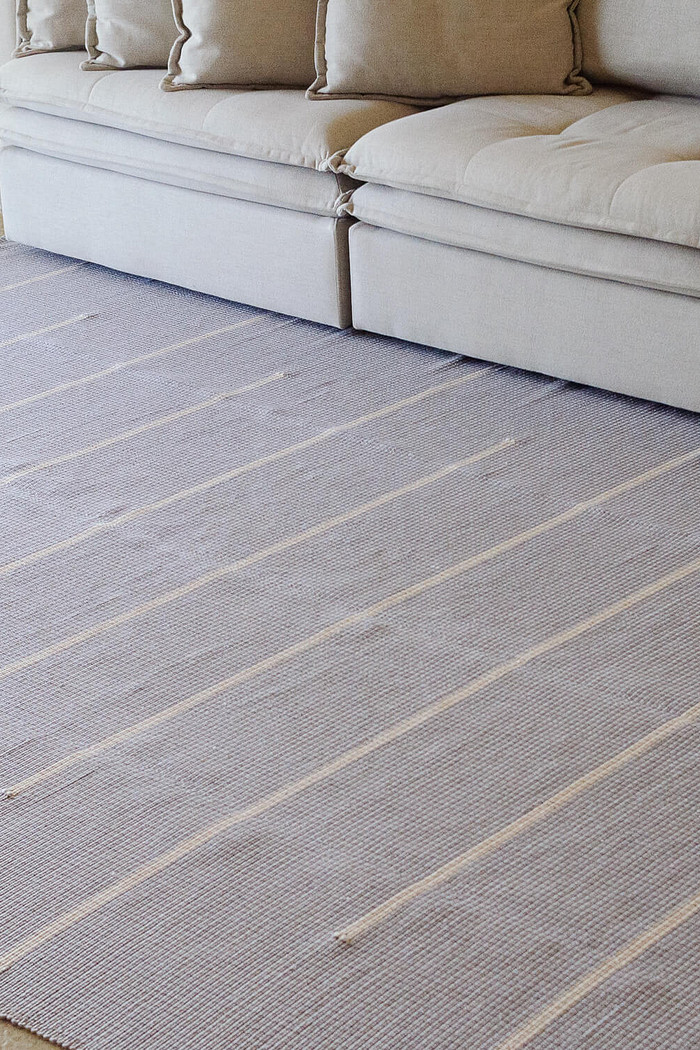 Tapete Artesanal Trama Basic de Sala Listras Cinza 200x250