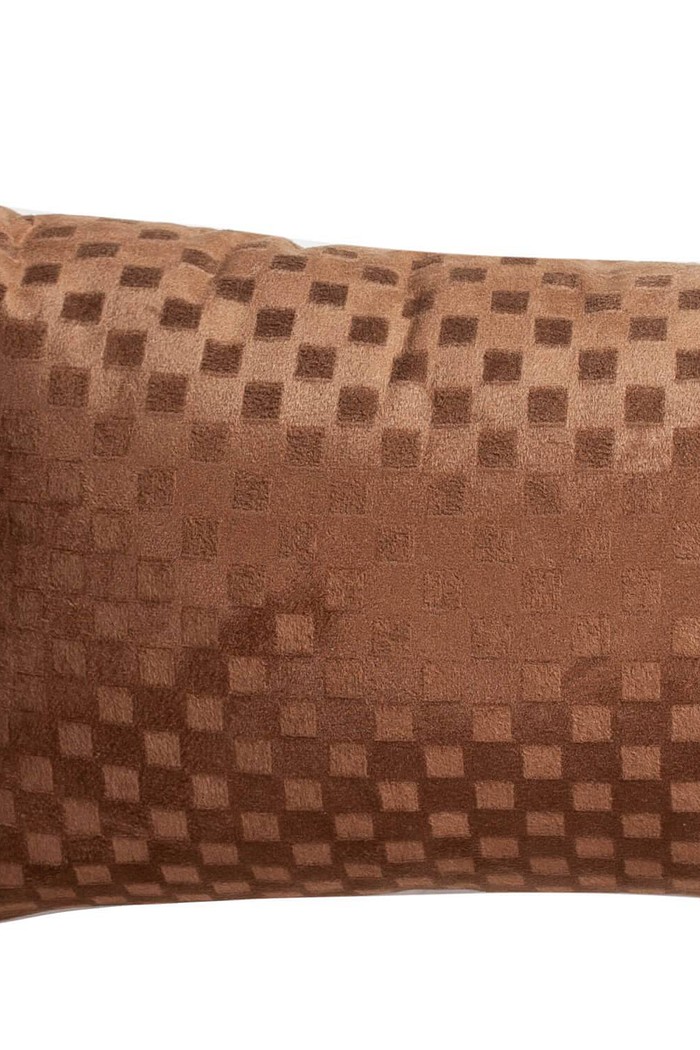 Capa de Almofada Baguete Veludo Liso Texturizada Xadrez 25cm x 42cm - Mostarda