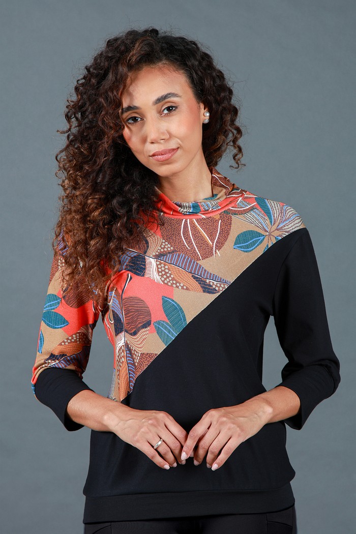 Blusa Feminina 7/8 Estampa Diagonal Preta