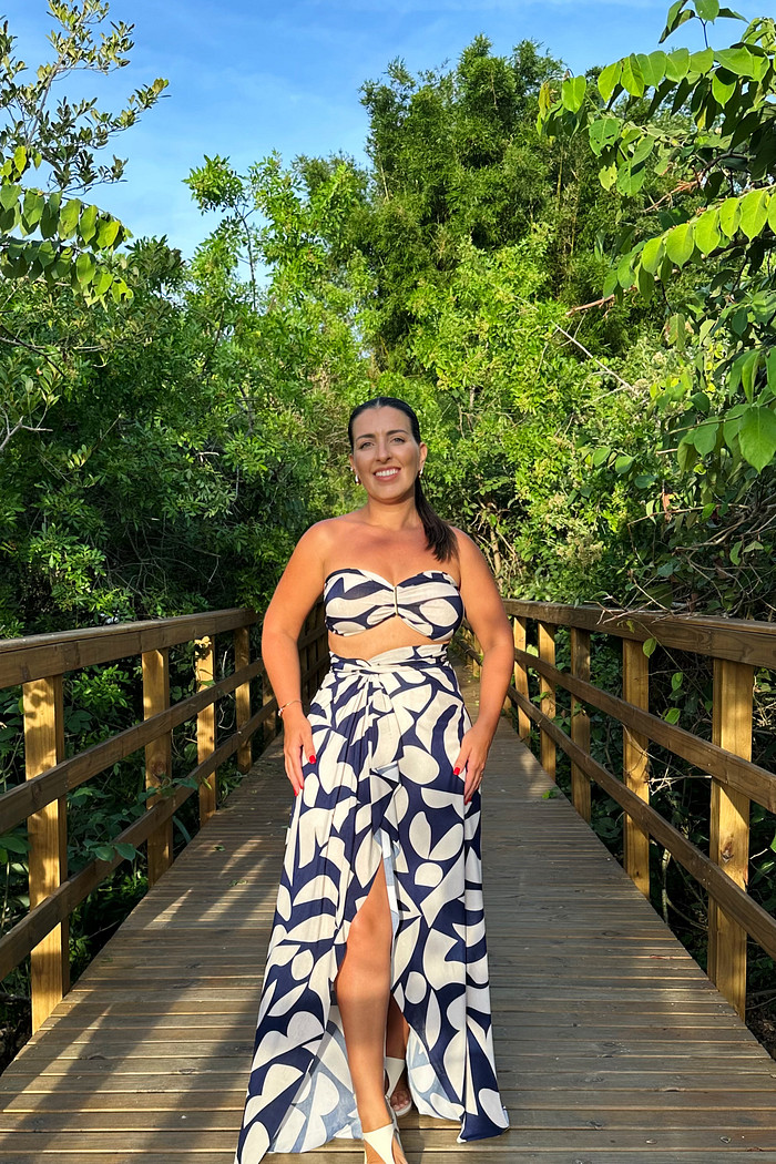 Conjunto saída 1001 formas longo & top sombra natural azul