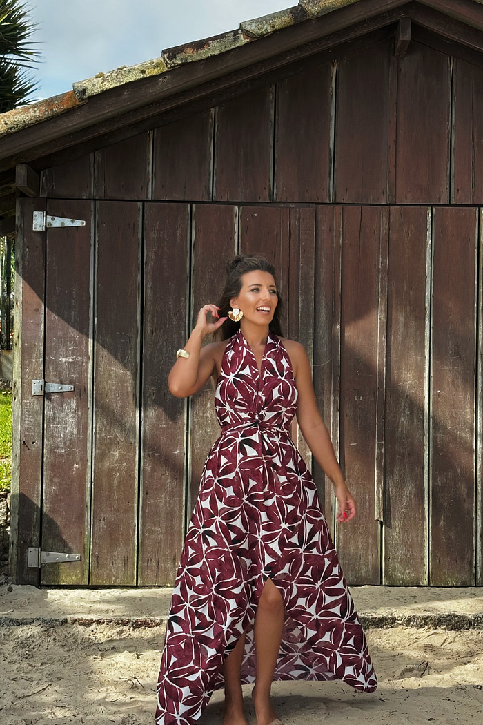 conjunto saída 1001 formas longa  floral bordô