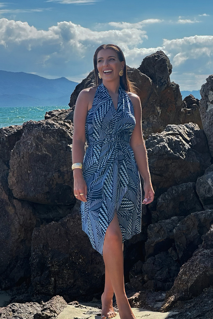 Saída 1001 formas curta cordas azul