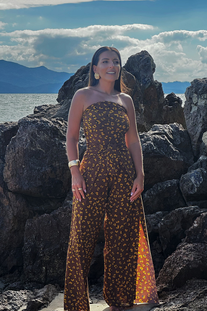 Conjunto calça macacão onça marrom