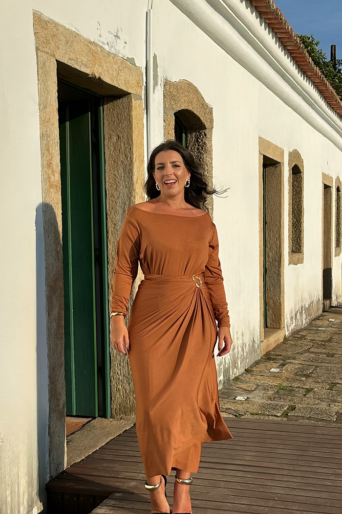 Vestido Grécia outono caramelo