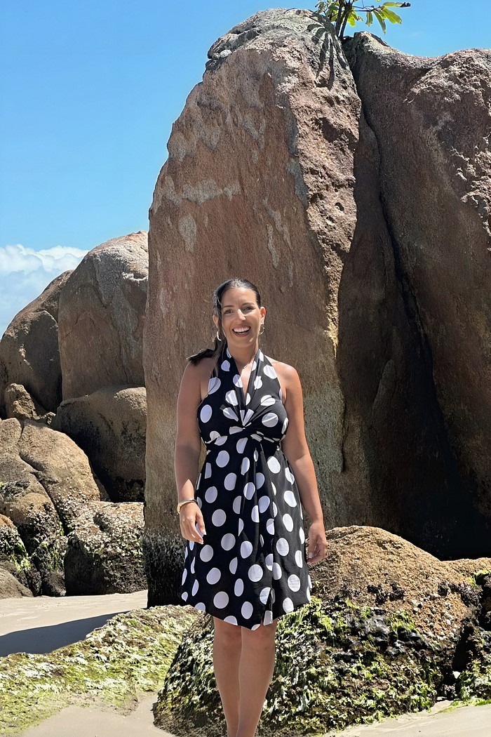 Saída 1001 Formas Curta Poá P&B