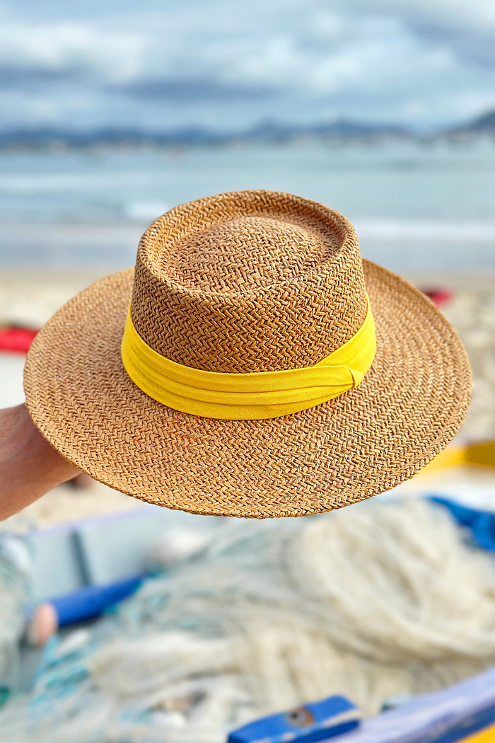 Chapéu Baho amarelo- palha escura