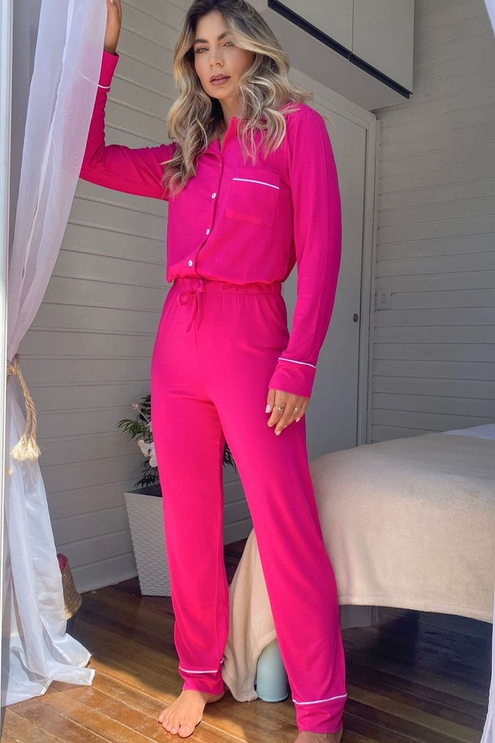 PIJAMA BRUNA LONGO BOTÃO VISCOLYCRA