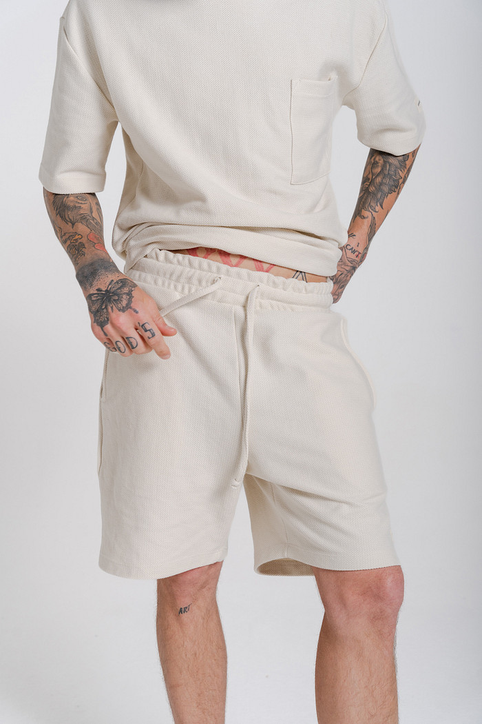SHORTS MOLETOM ARTISAN AREIA