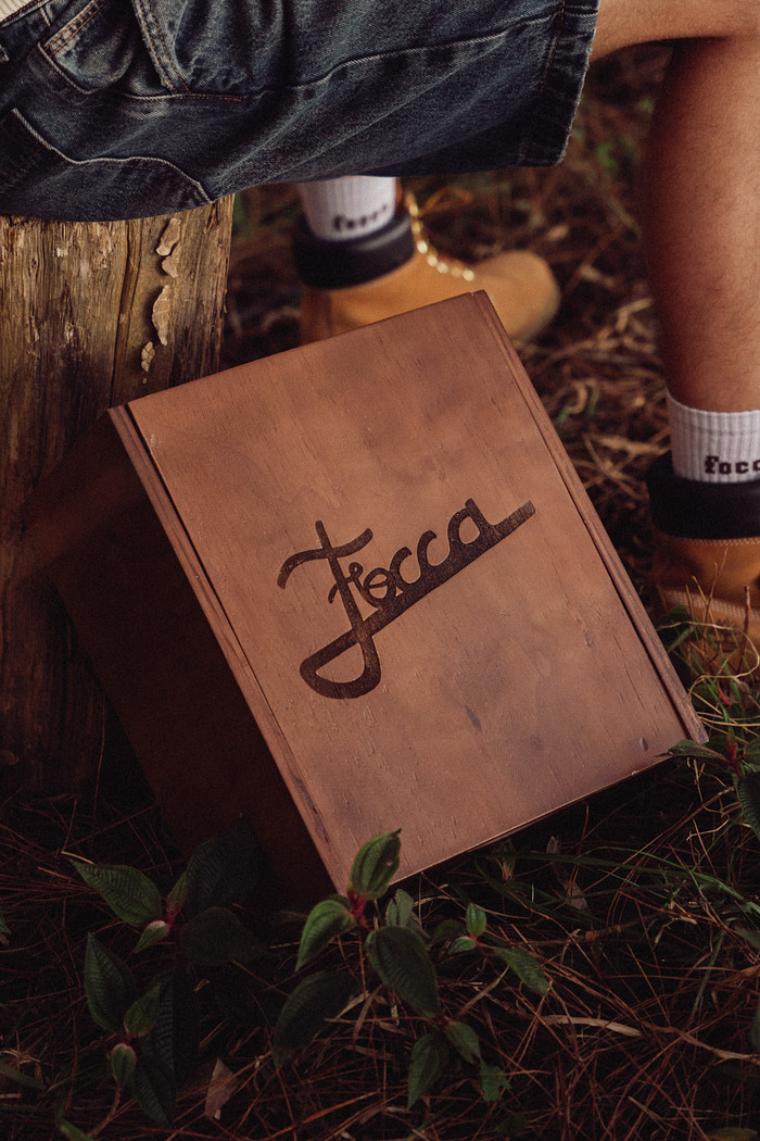 COMBO CAIXA DE MADEIRA + CANTIL + MOSQUETÃO | BRINDE