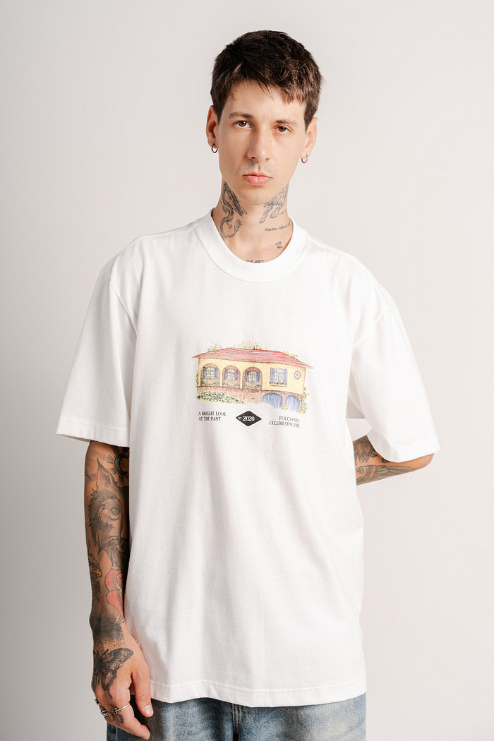 CAMISETA OVERSIZED HOUSE OFF