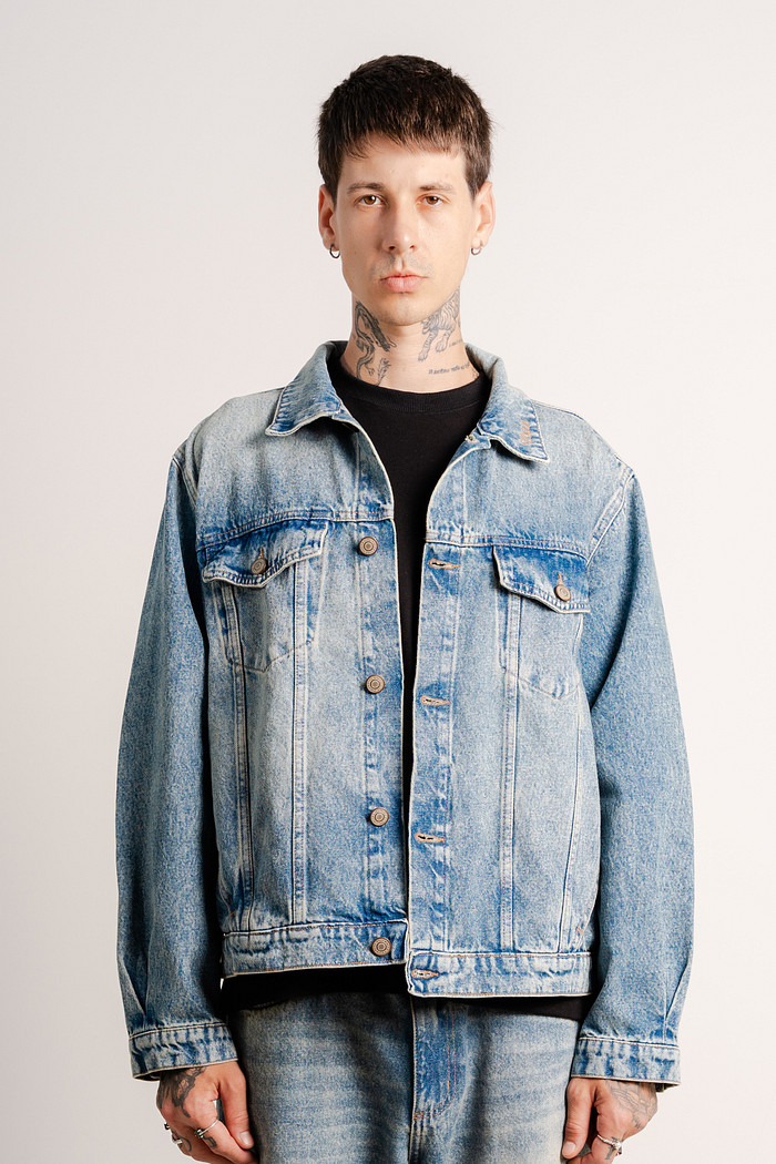 JAQUETA JEANS BOXY DIRTY
