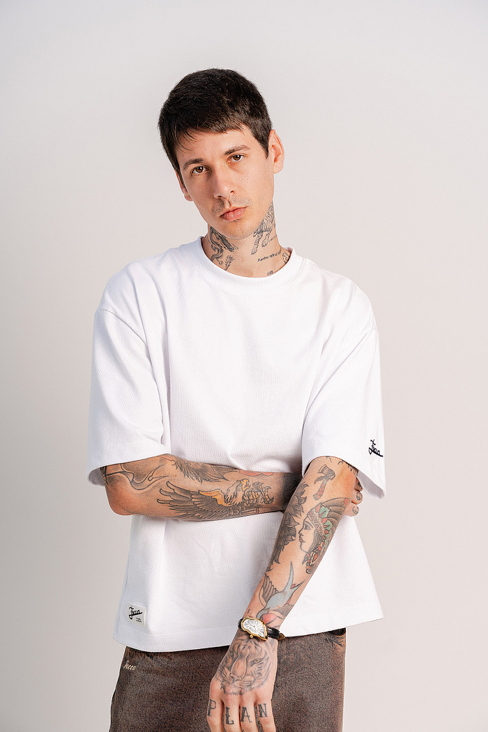 CAMISETA BOXY FOCCA BRANCA