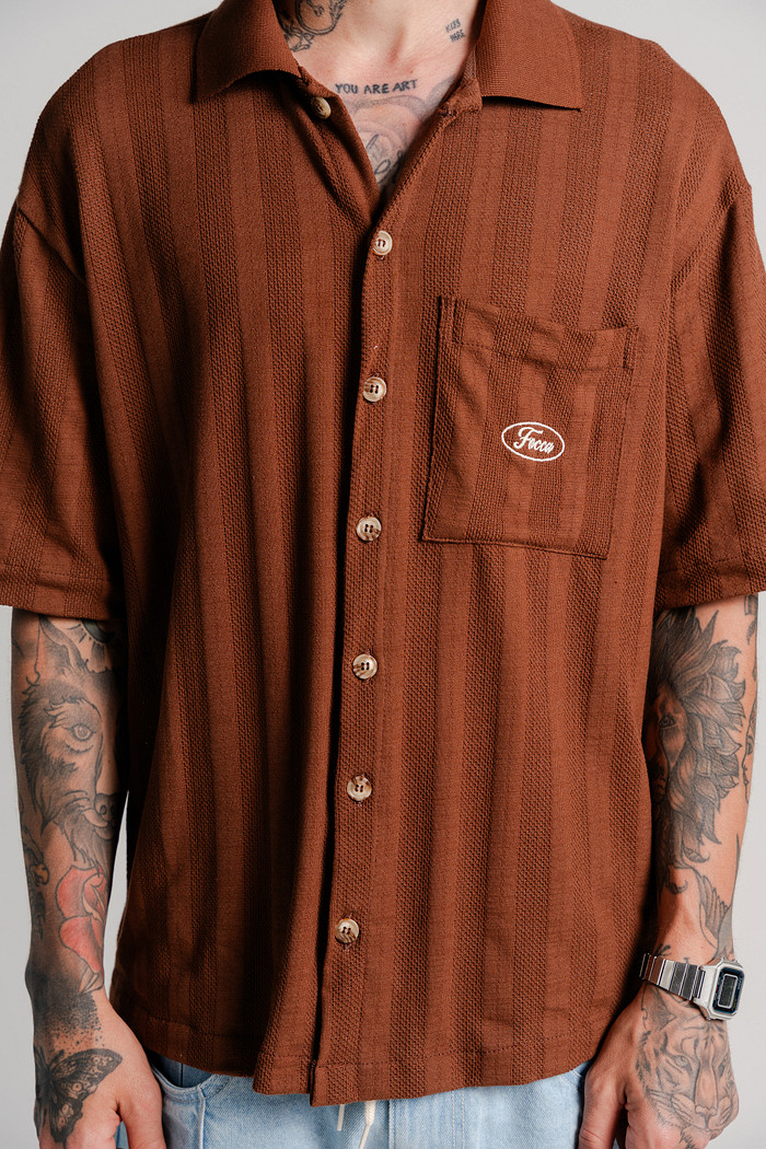 CAMISA TRICOT RESORT FOCCA MARROM
