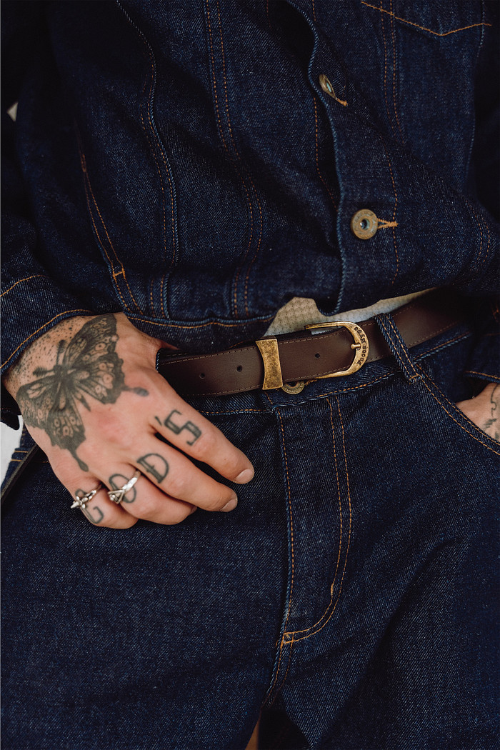 CINTO COURO FOCCA MARROM - OURO VELHO