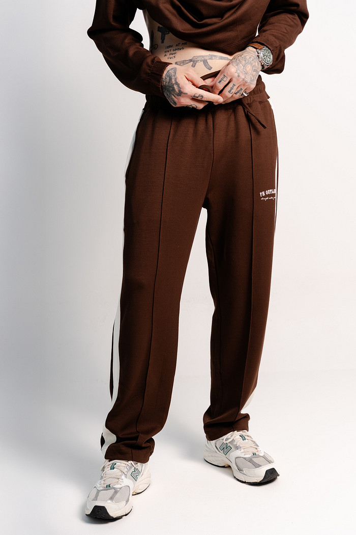 CALÇA RETA SPORT CHIC MARROM