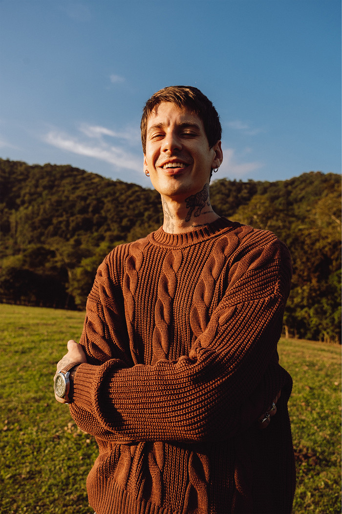 SUÉTER TRICOT OVERSIZED TRANÇADO MARROM