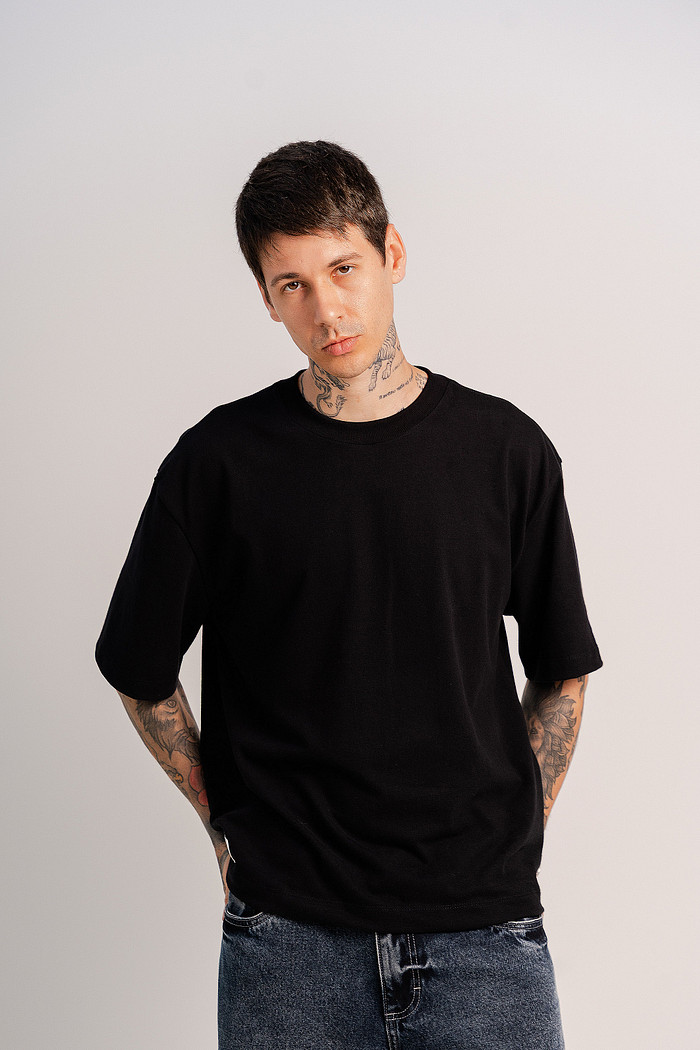 CAMISETA BOXY FOCCA PRETA