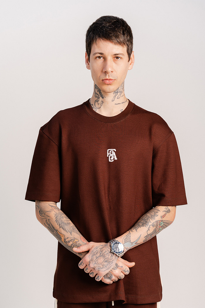 CAMISETA OVERSIZED SPORT CHIC MARROM