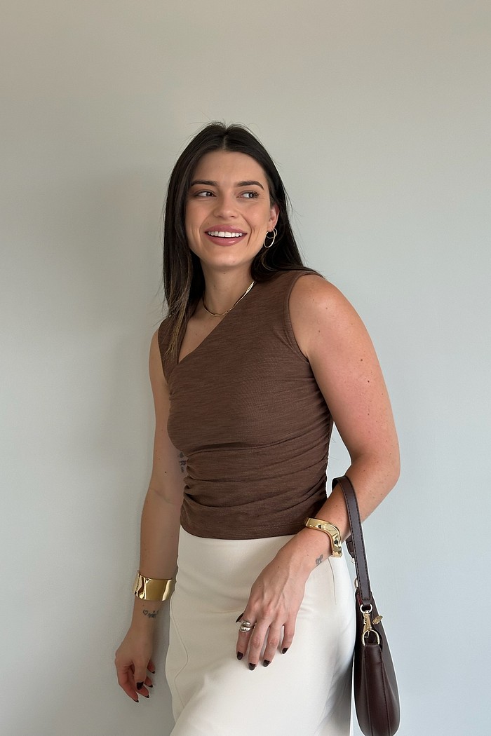 Blusa Fatima - Decote Assimétrico