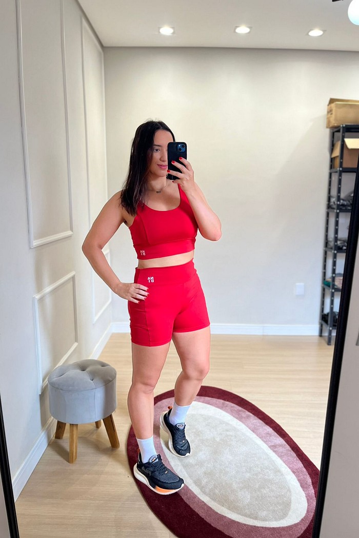 conjunto thalia vermelho