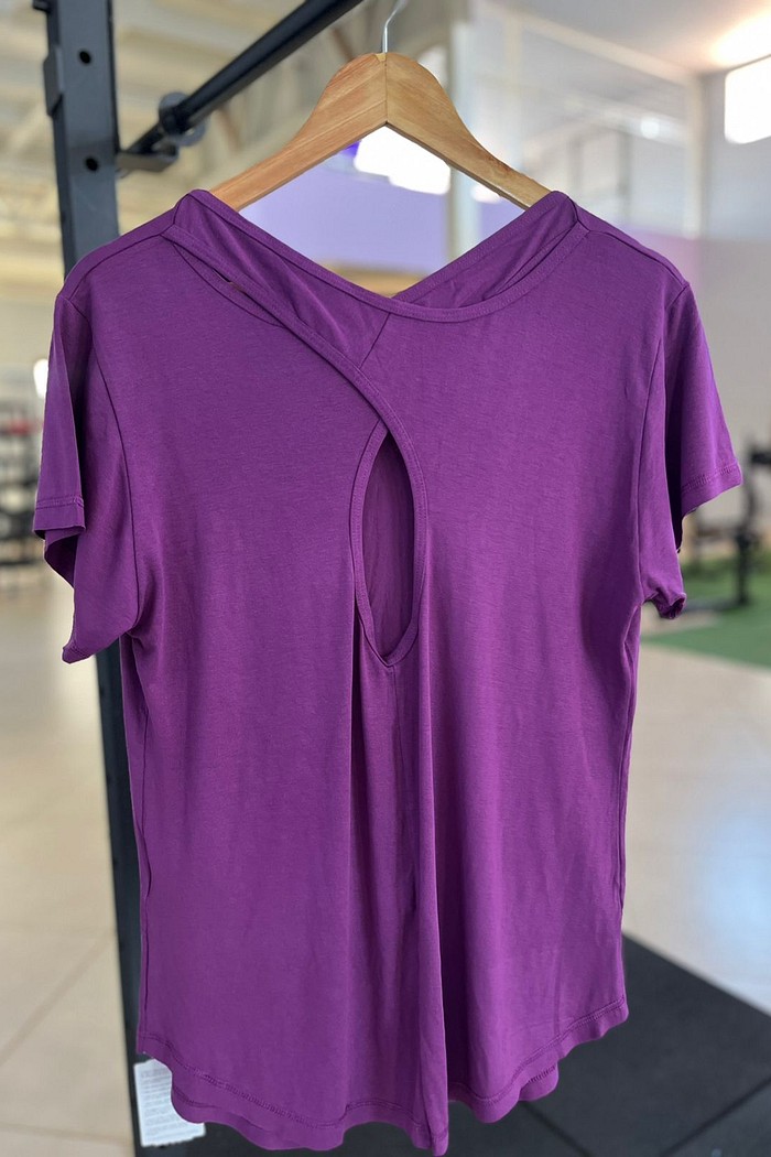 blusa trançada costas uva